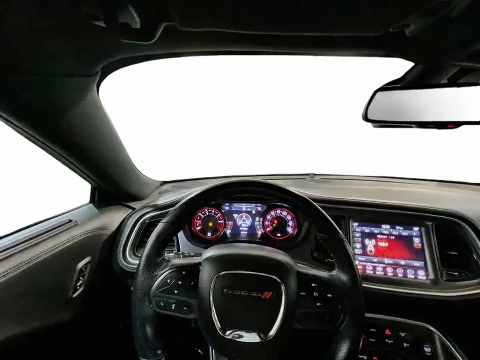 2021 Dodge Challenger 3rd Gen - Image 6 of 10