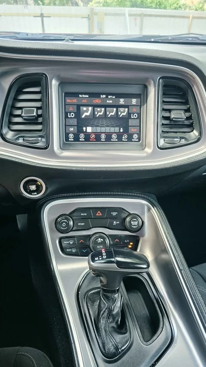 2021 Dodge Challenger 3rd Gen - Image 10 of 11