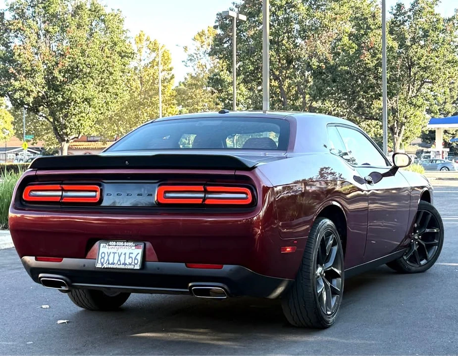 2021 Dodge Challenger 3rd Gen - Image 5 of 8