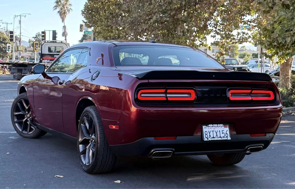 2021 Dodge Challenger 3rd Gen - Image 4 of 8
