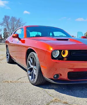 2021 Dodge Challenger SXT Coupe 2D