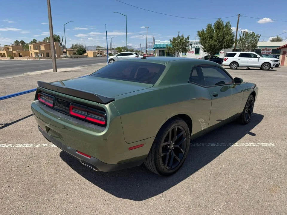 2021 Dodge Challenger 3rd Gen - Image 4 of 10