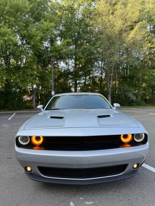 2021 Dodge Challenger 3rd Gen - Image 5 of 10