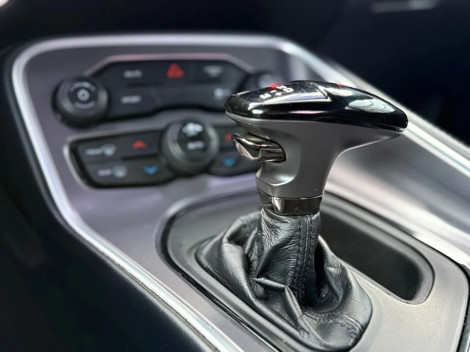 2021 Dodge Challenger 3rd Gen - Image 16 of 19