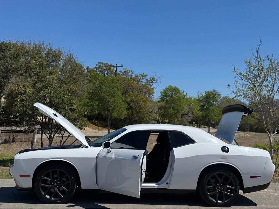 2021 Dodge Challenger 3rd Gen - Image 2 of 10