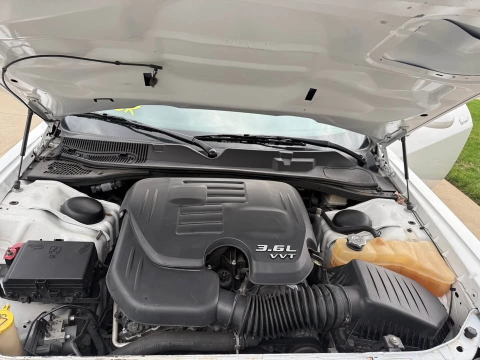 2021 Dodge Challenger 3rd Gen - Image 19 of 20