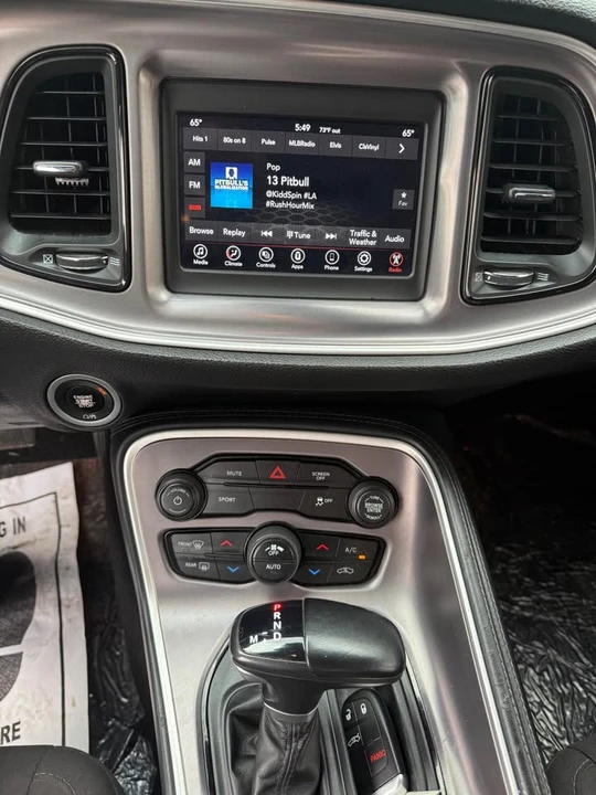 2021 Dodge Challenger 3rd Gen - Image 13 of 20