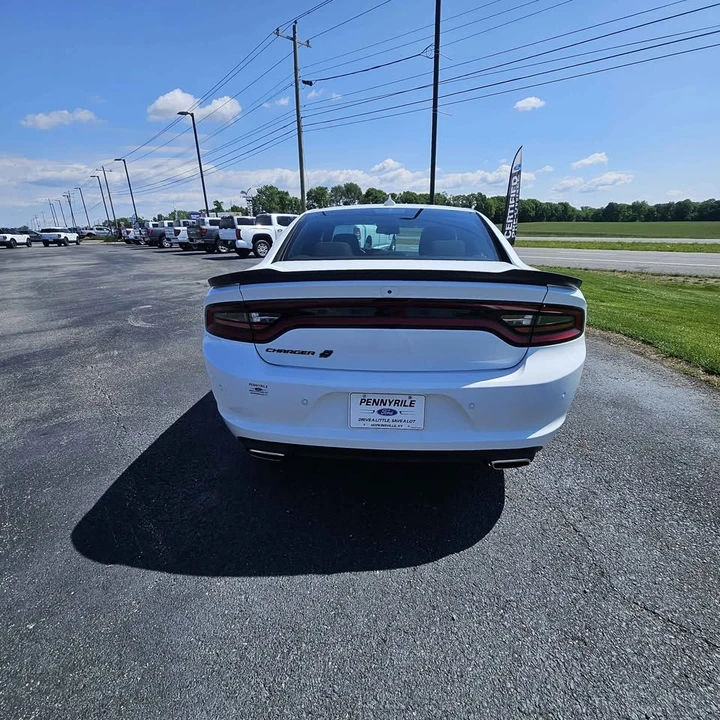 2021 Dodge Challenger 3rd Gen - Image 4 of 14