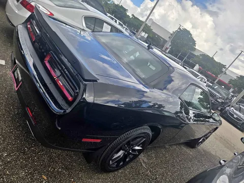 2021 Dodge Challenger SXT Plus