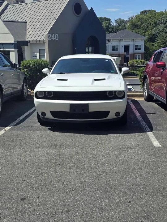 2021 Dodge Challenger 3rd Gen - Image 2 of 5