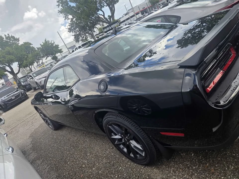 2021 Dodge Challenger 3rd Gen - Image 2 of 3