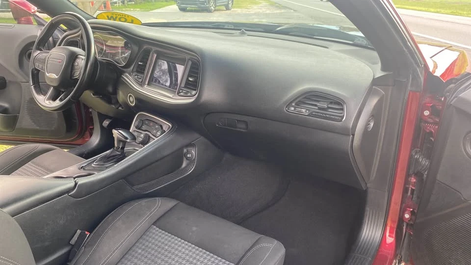 2021 Dodge Challenger 3rd Gen - Image 13 of 20