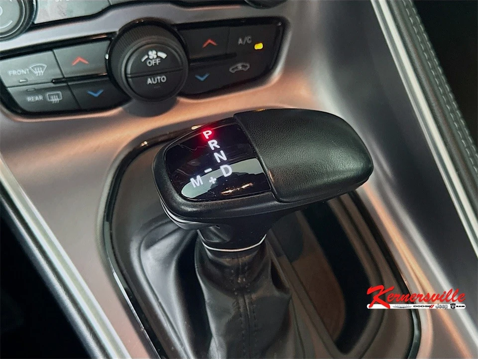 2021 Dodge Challenger 3rd Gen - Image 16 of 21