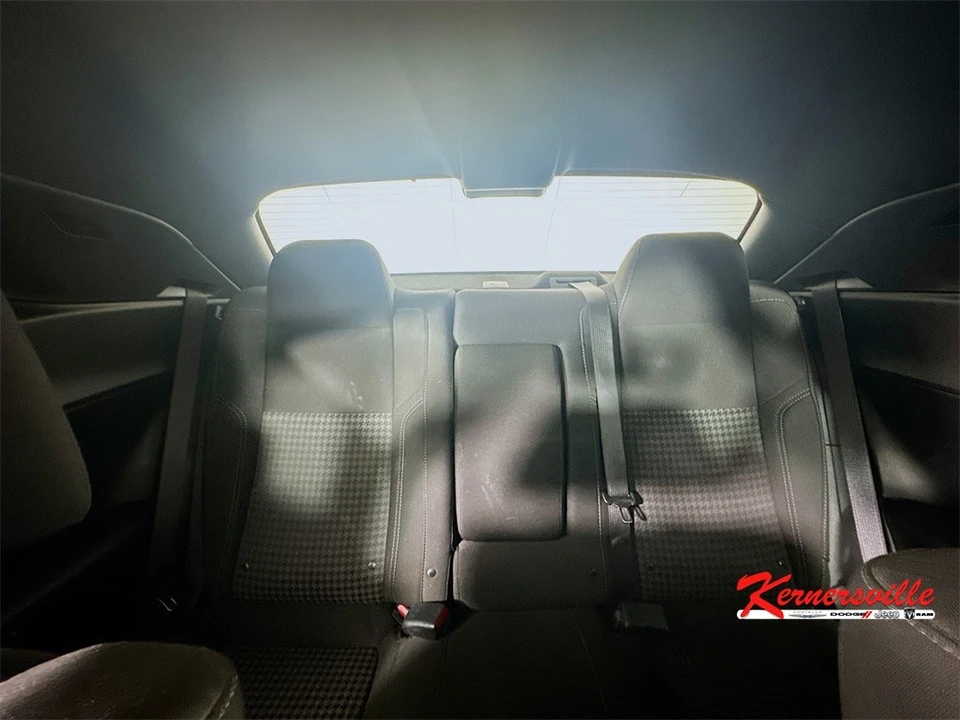 2021 Dodge Challenger 3rd Gen - Image 13 of 21