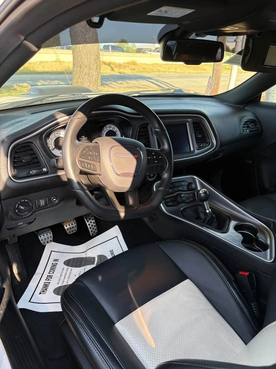 2021 Dodge Challenger SRT8 & 392 3rd Gen - Image 3 of 4