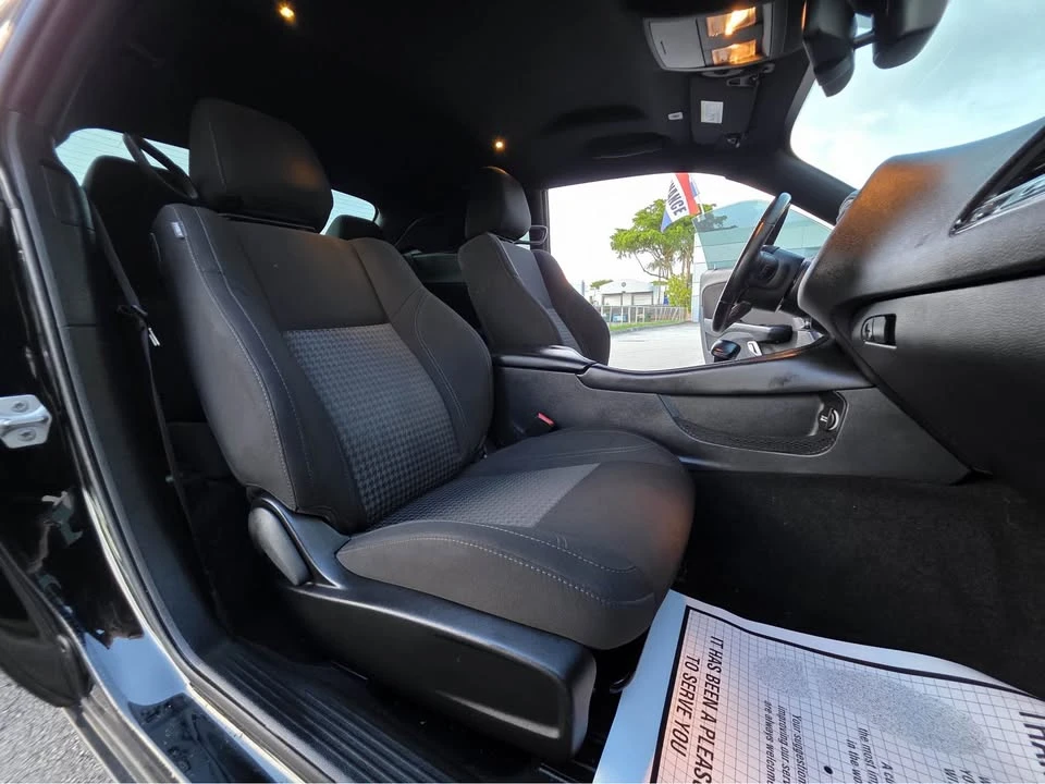 2021 Dodge Challenger 3rd Gen - Image 4 of 11
