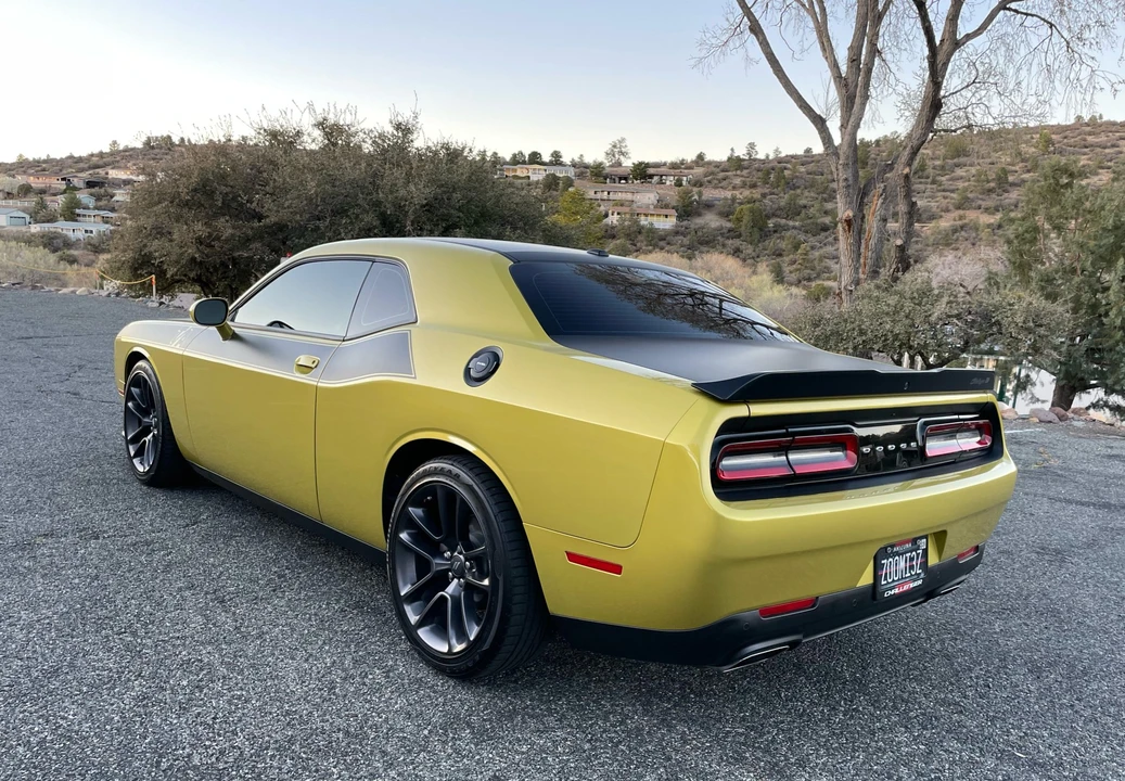 2021 Dodge Challenger 3rd Gen - Image 21 of 31