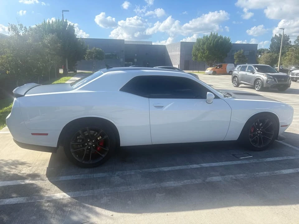 2021 Dodge Challenger 3rd Gen - Image 11 of 16