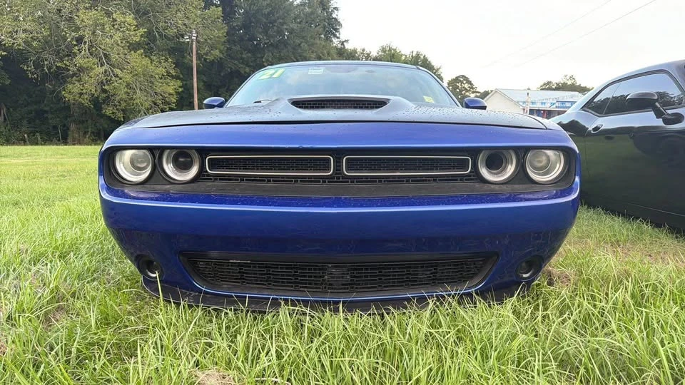 2021 Dodge Challenger 3rd Gen - Image 2 of 8