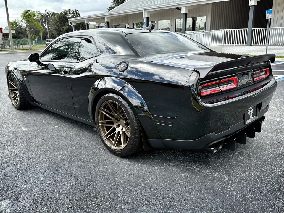 2021 Dodge Challenger SRT8 & 392 3rd Gen - Image 3 of 12