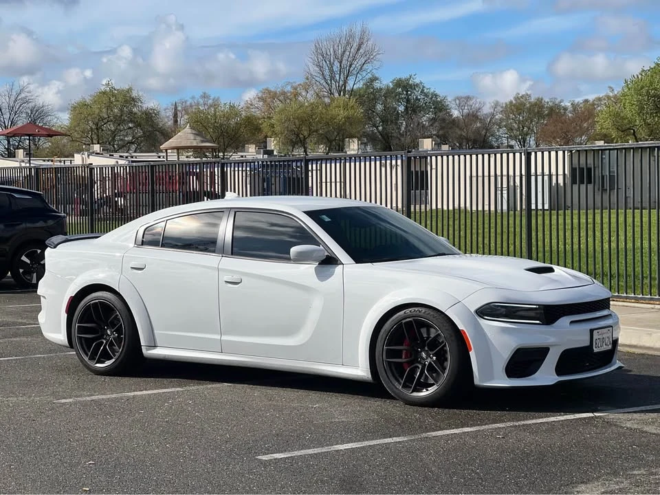 2021 Dodge Charger 7th Gen - Image 15 of 19