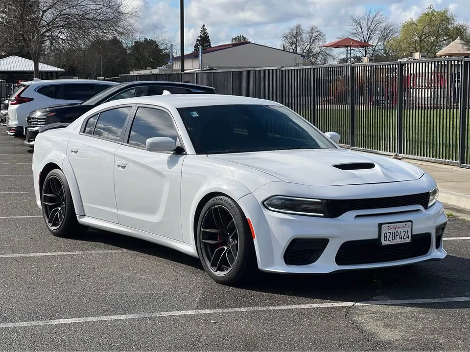 2021 Dodge Charger 7th Gen - Image 16 of 19