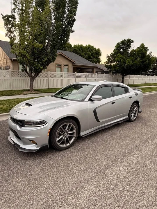 2021 Dodge Charger - Image 4 of 12