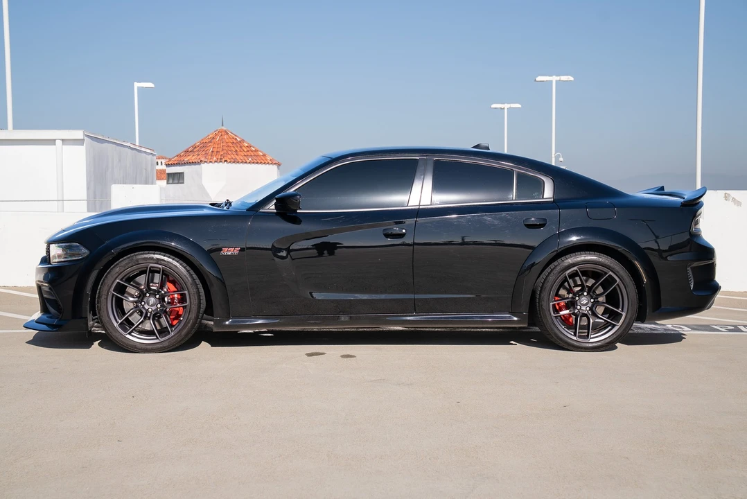 2021 Dodge Charger 7th Gen - Image 15 of 21