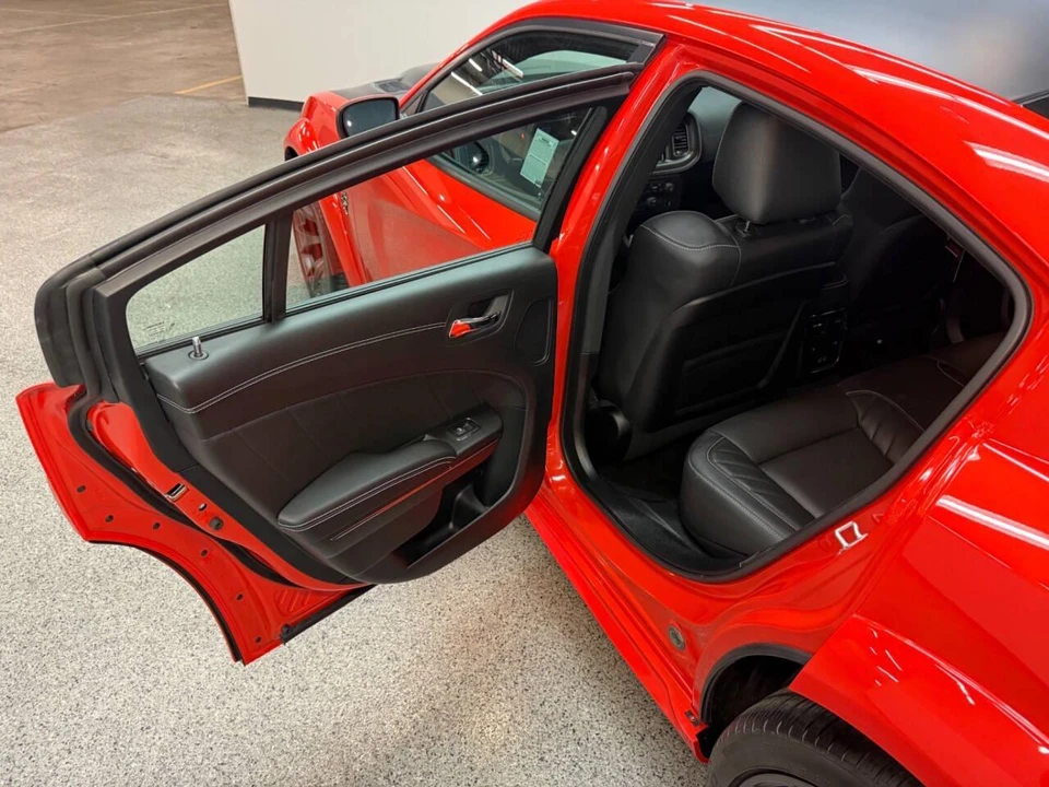 2021 Dodge Charger 7th Gen - Image 23 of 31
