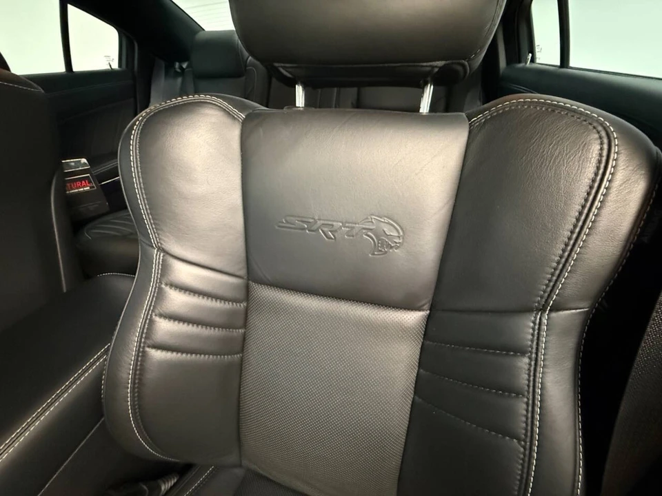 2021 Dodge Charger - Image 15 of 31