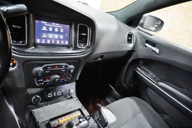 2021 Dodge Charger 7th Gen - Image 28 of 31