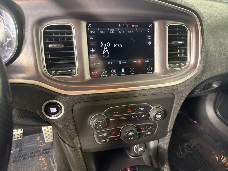 2021 Dodge Charger 7th Gen - Image 14 of 25