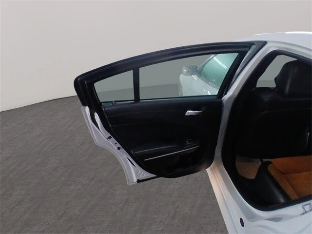 2021 Dodge Charger 7th Gen - Image 13 of 21