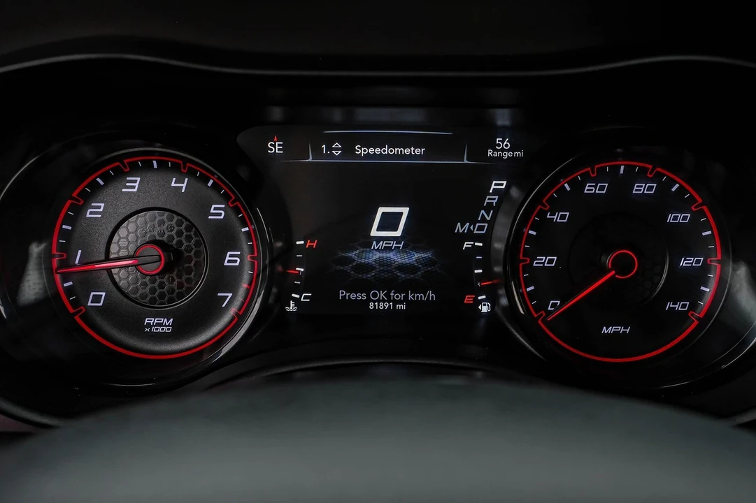 2021 Dodge Charger 7th Gen - Image 17 of 31