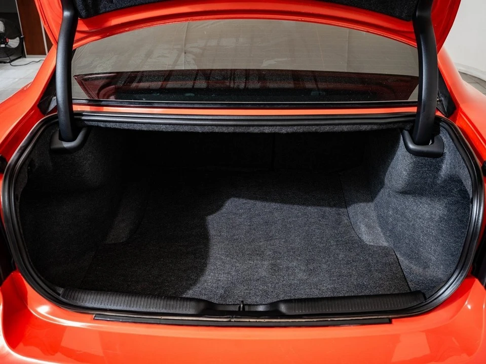 2021 Dodge Charger 7th Gen - Image 16 of 21