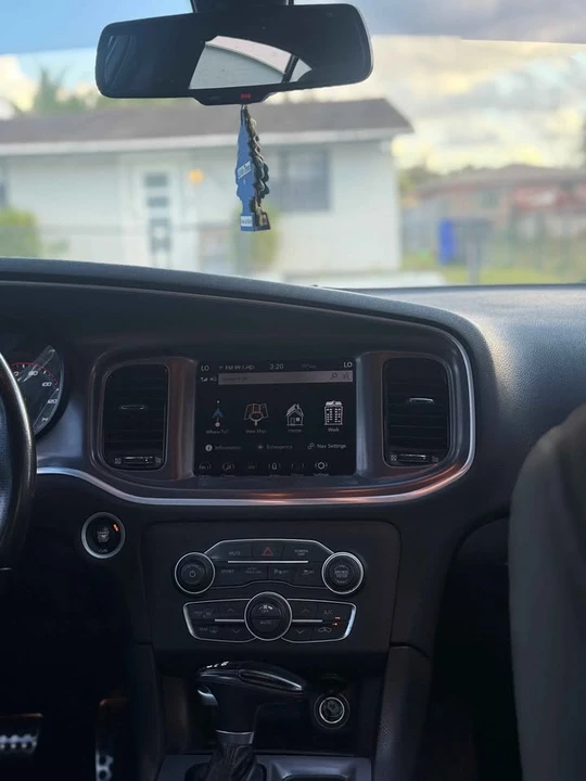 2021 Dodge Charger 7th Gen - Image 11 of 14