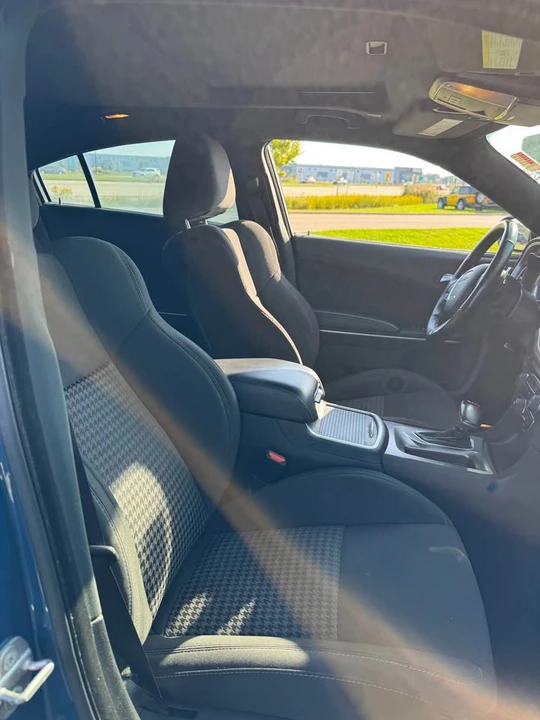 2021 Dodge Charger 7th Gen - Image 4 of 5