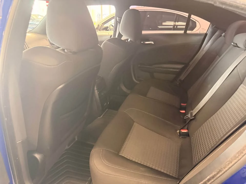 2021 Dodge Charger 7th Gen - Image 15 of 17