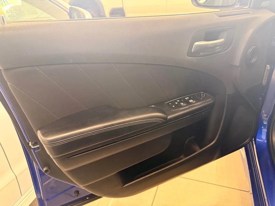 2021 Dodge Charger 7th Gen - Image 14 of 17