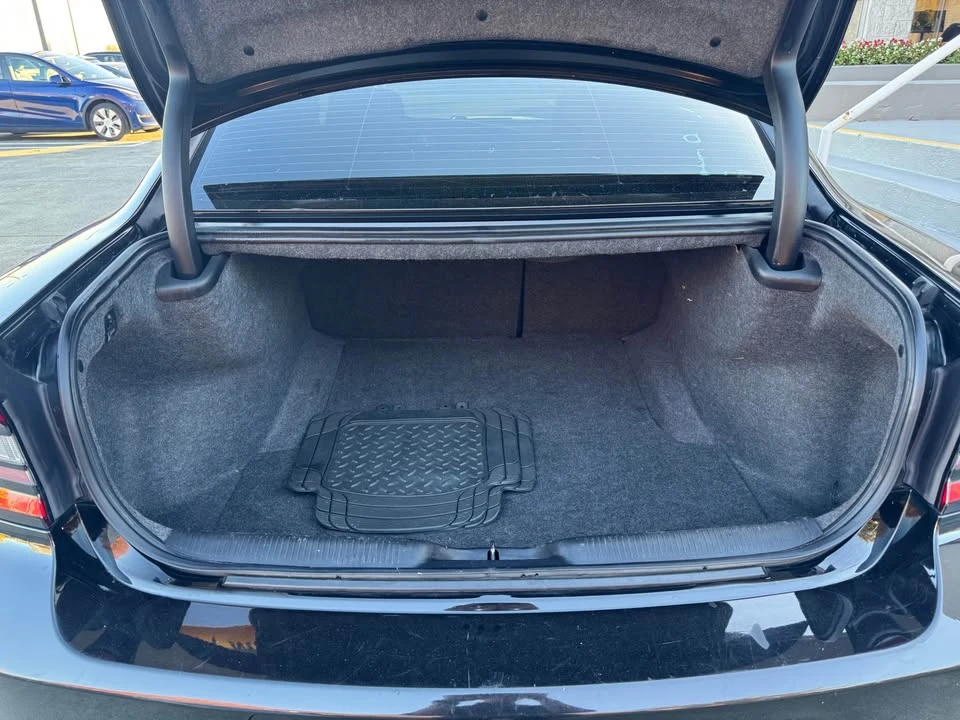 2021 Dodge Charger 7th Gen - Image 5 of 10
