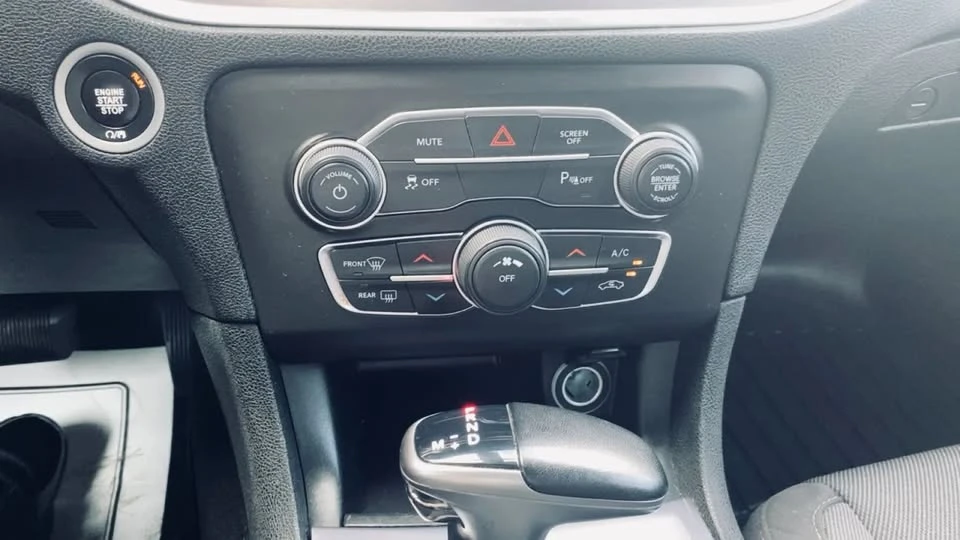 2021 Dodge Charger 7th Gen - Image 11 of 20