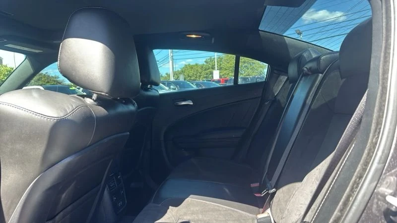 2021 Dodge Charger 7th Gen - Image 15 of 19