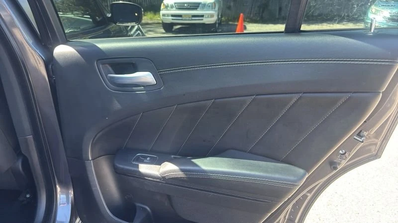 2021 Dodge Charger 7th Gen - Image 9 of 19