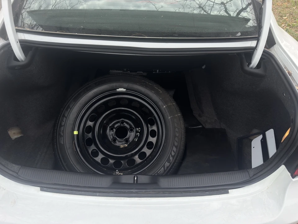 2021 Dodge Charger 7th Gen - Image 10 of 10