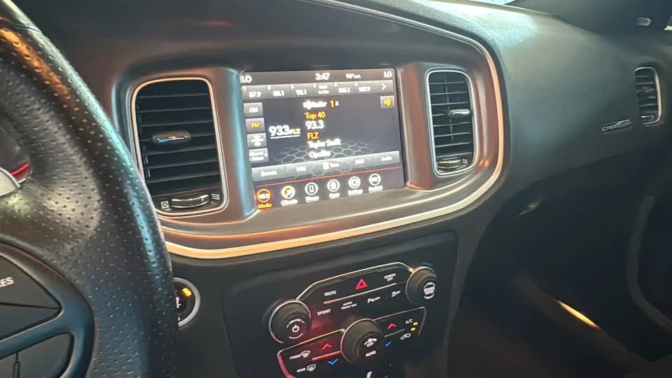2021 Dodge Charger 7th Gen - Image 14 of 20