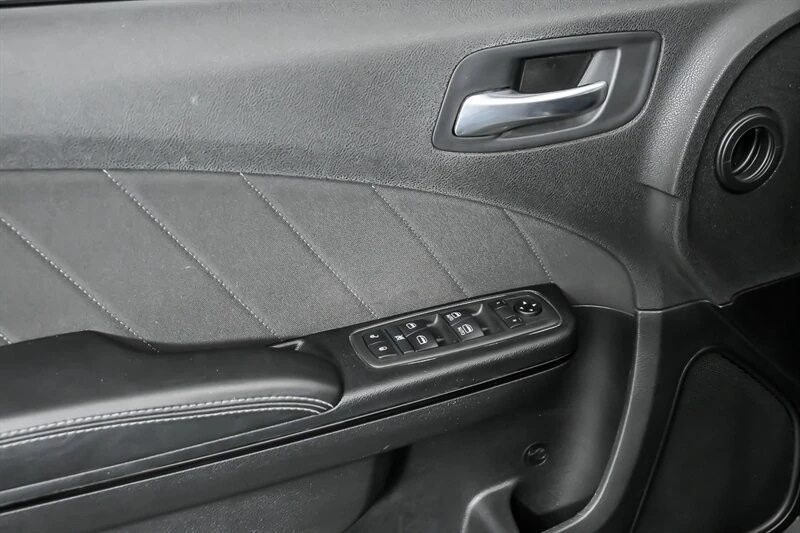 2021 Dodge Charger 7th Gen - Image 14 of 21