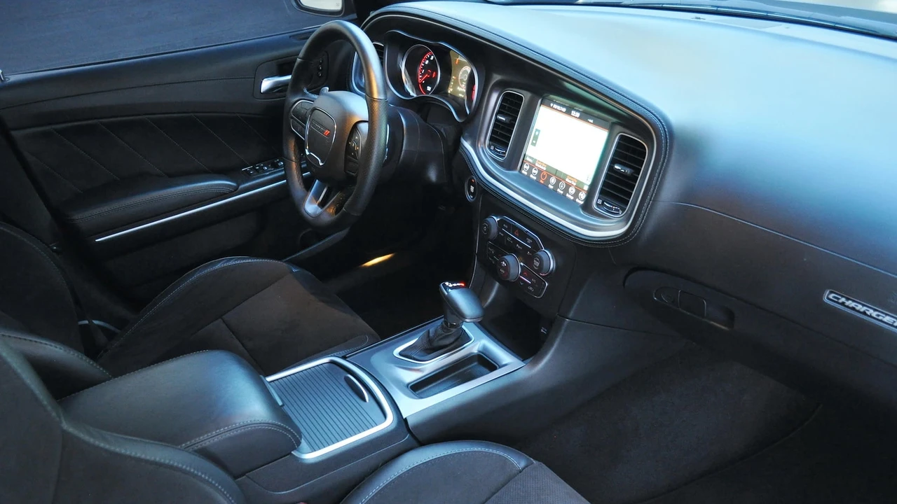 2021 Dodge Charger 7th Gen - Image 5 of 19