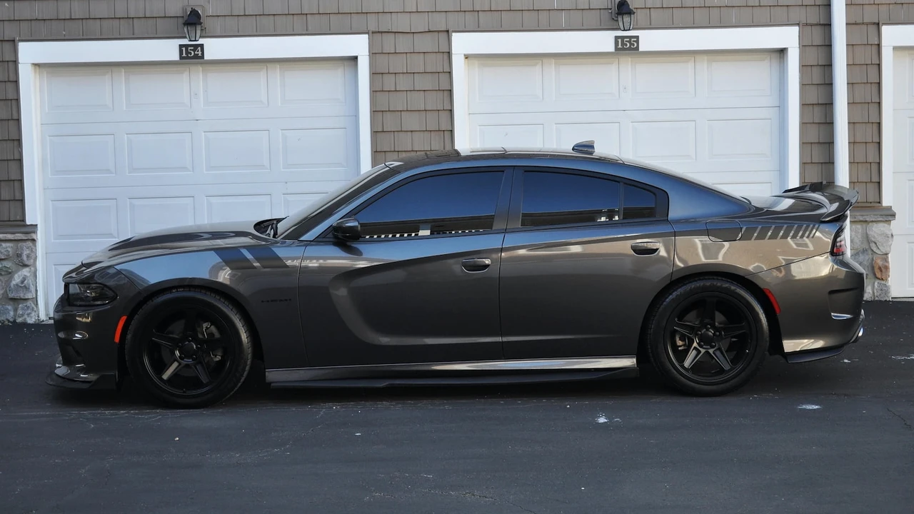 2021 Dodge Charger 7th Gen - Image 14 of 19