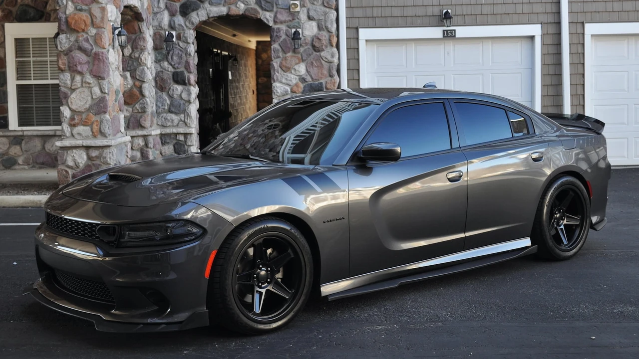 2021 Dodge Charger 7th Gen - Image 19 of 19