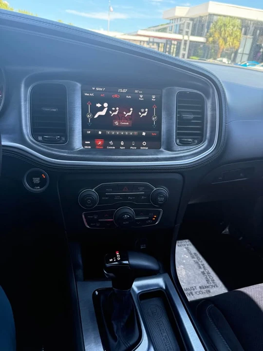 2021 Dodge Charger 7th Gen - Image 9 of 10